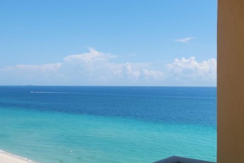 Condo à Hollywood, Floride, 1 chambre  № 2340514