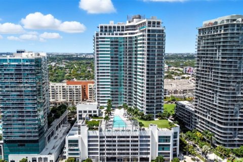 Condo in Miami, Florida, 2 bedrooms № 1983162 - photo 21