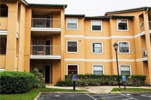 Condo in Kissimmee, Florida, 2 bedrooms  № 1572671 - photo 1