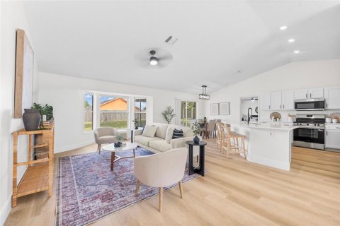 Villa ou maison à vendre à Cocoa, Floride: 3 chambres, 149.39 m2 № 1902099 - photo 6