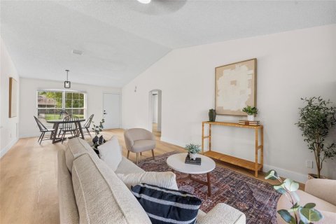 Villa ou maison à vendre à Cocoa, Floride: 3 chambres, 149.39 m2 № 1902099 - photo 5