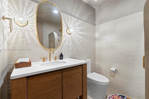 Villa ou maison à louer à Palmetto Bay, Floride: 4 chambres, 285.49 m2 № 1924410 - photo 22