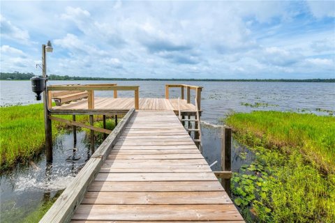 Villa ou maison à Starke, Floride 3 chambres, 160.72 m2 № 2147564