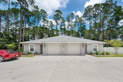 Apartment in Palm Coast, Florida 3 bedrooms, 127 sq.m. № 2277135 - photo 2