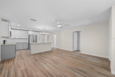 Apartment in Palm Coast, Florida 3 bedrooms, 127 sq.m. № 2277135 - photo 4
