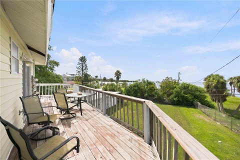 House in Bradenton, Florida 4 bedrooms, 184.32 sq.m. № 2329257 - photo 4