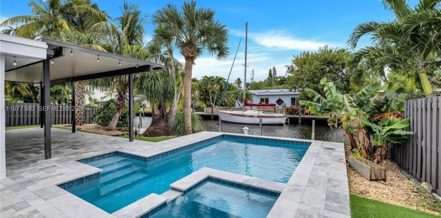 Villa ou maison à Fort Lauderdale, Floride 3 chambres, 180.14 m2 № 2041787