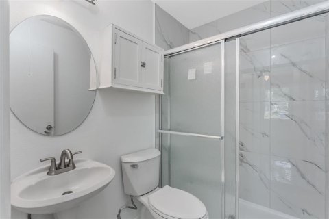 House in Orlando, Florida 3 bedrooms, 183.39 sq.m. № 1885617 - photo 19