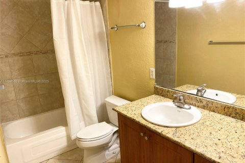 Condominio en venta en Sunrise, Florida, 1 dormitorio, 74.32 m2 № 1706457 - foto 11