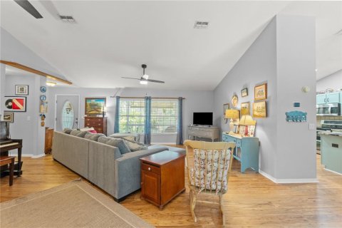 Casa en venta en Floral City, Florida, 3 dormitorios, 225.2 m2 № 1906585 - foto 11