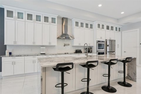 House in Belleair, Florida 4 bedrooms, 244.89 sq.m. № 1873105 - photo 24