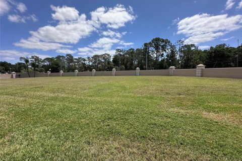 House in Winter Haven, Florida 2 bedrooms, 103.86 sq.m. № 1644182 - photo 16