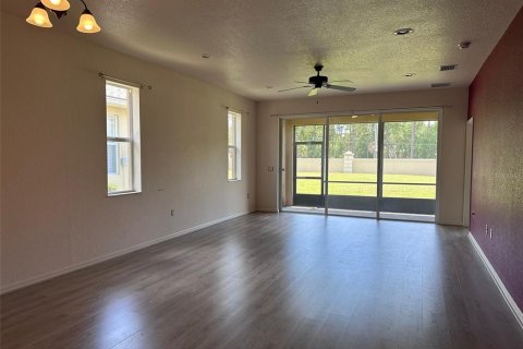 House in Winter Haven, Florida 2 bedrooms, 103.86 sq.m. № 1644182 - photo 2