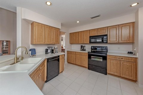 Villa ou maison à vendre à Venice, Floride: 3 chambres, 233.65 m2 № 2142774 - photo 14