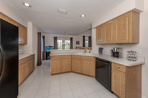 Villa ou maison à vendre à Venice, Floride: 3 chambres, 233.65 m2 № 2142774 - photo 15