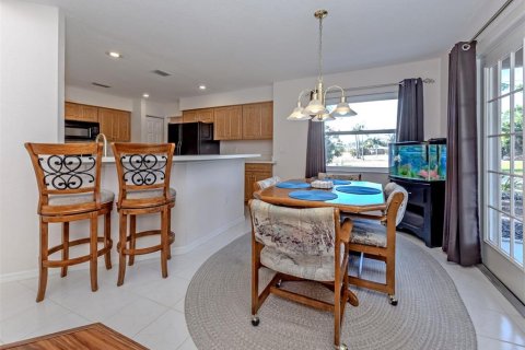Villa ou maison à vendre à Venice, Floride: 3 chambres, 233.65 m2 № 2142774 - photo 11