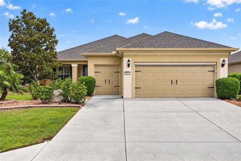 Villa ou maison à vendre à Ocala, Floride: 2 chambres, 176.89 m2 № 2437291 - photo 2