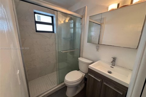 Apartment in Miami, Florida 2 bedrooms, 126.35 sq.m. № 1964676 - photo 22