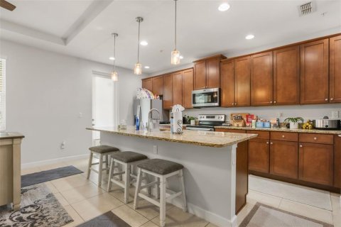 Townhouse in Lake Mary, Florida 3 bedrooms, 184.88 sq.m. № 2219534 - photo 5