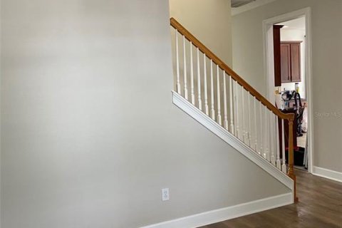 House in Tampa, Florida 3 bedrooms, 190.64 sq.m. № 1916927 - photo 3
