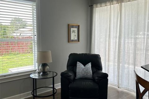 House in Tampa, Florida 3 bedrooms, 190.64 sq.m. № 1916927 - photo 28
