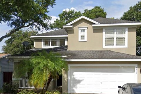 House in Tampa, Florida 3 bedrooms, 190.64 sq.m. № 1916927 - photo 1