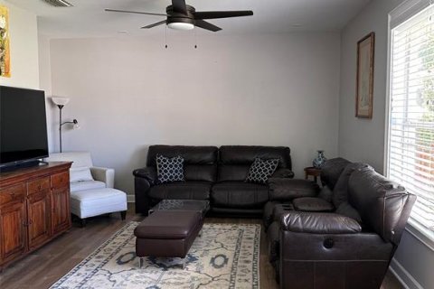 House in Tampa, Florida 3 bedrooms, 190.64 sq.m. № 1916927 - photo 26