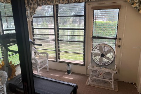 Condominio en venta en Zephyrhills, Florida, 2 dormitorios, 101.64 m2 № 1720905 - foto 8