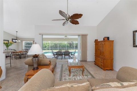 Casa en venta en Rotonda, Florida, 3 dormitorios, 178.65 m2 № 1563021 - foto 10