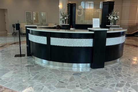 Copropriété à louer à Hollywood, Floride: 1 chambre, 77.57 m2 № 2152893 - photo 4