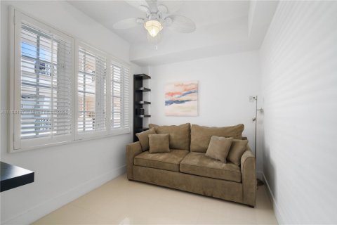 Copropriété à louer à Fisher Island, Floride: 3 chambres, 170.75 m2 № 1979314 - photo 27