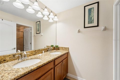 Adosado en venta en Kissimmee, Florida, 4 dormitorios, 177.81 m2 № 1839846 - foto 21