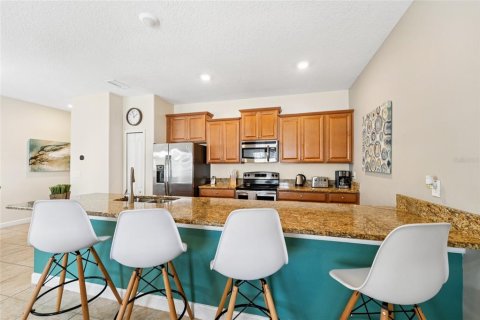 Adosado en venta en Kissimmee, Florida, 4 dormitorios, 177.81 m2 № 1839846 - foto 12