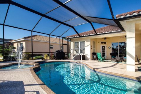 House in Sun City Center, Florida 3 bedrooms, 196.67 sq.m. № 1577128 - photo 10