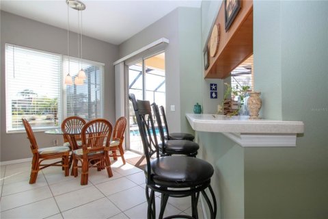 House in Sun City Center, Florida 3 bedrooms, 196.67 sq.m. № 1577128 - photo 18