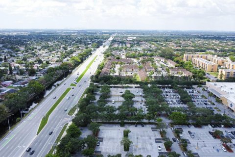 Immobilier commercial à vendre à Miramar, Floride № 2170442 - photo 21