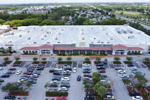 Immobilier commercial à vendre à Miramar, Floride № 2170442 - photo 16