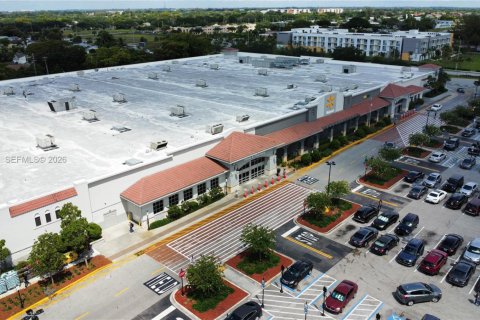 Immobilier commercial à vendre à Miramar, Floride № 2170442 - photo 15