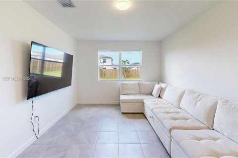 House in Homestead, Florida 4 bedrooms, 245.26 sq.m. № 2069054 - photo 14