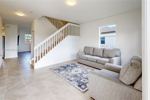 House in Homestead, Florida 4 bedrooms, 245.26 sq.m. № 2069054 - photo 5