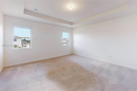 House in Homestead, Florida 4 bedrooms, 245.26 sq.m. № 2069054 - photo 25