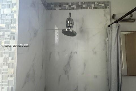 Copropriété à louer à Bay Harbor Islands, Floride: 2 chambres, 83.61 m2 № 1984378 - photo 8