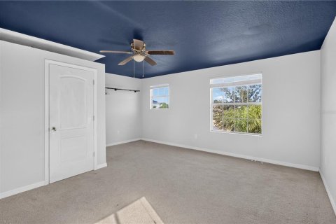 Villa ou maison à vendre à Wimauma, Floride: 4 chambres, 236.53 m2 № 2416950 - photo 21