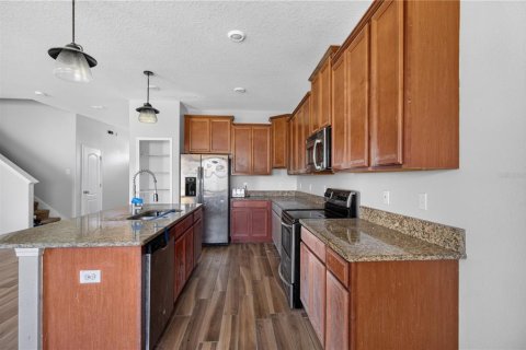 Villa ou maison à vendre à Wimauma, Floride: 4 chambres, 236.53 m2 № 2416950 - photo 5