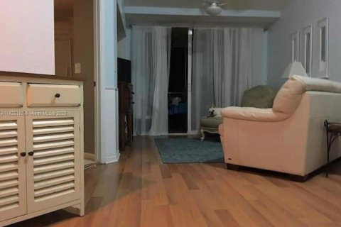 Copropriété à vendre à Fort Myers, Floride: 2 chambres № 2014440 - photo 18