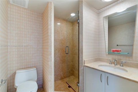 Condominio en venta en Miami, Florida, 2 dormitorios, 160.72 m2 № 1887318 - foto 25