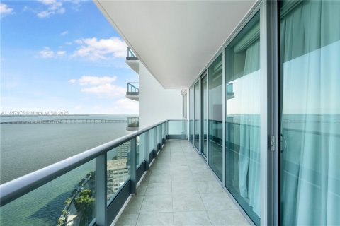 Condominio en venta en Miami, Florida, 2 dormitorios, 160.72 m2 № 1887318 - foto 15