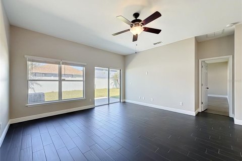 Villa ou maison à vendre à Sanford, Floride: 3 chambres, 158.96 m2 № 2142706 - photo 11