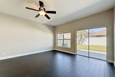 Villa ou maison à vendre à Sanford, Floride: 3 chambres, 158.96 m2 № 2142706 - photo 10