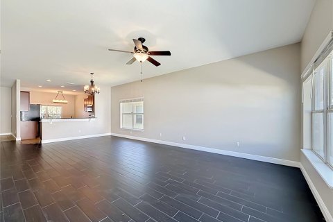 Villa ou maison à vendre à Sanford, Floride: 3 chambres, 158.96 m2 № 2142706 - photo 12